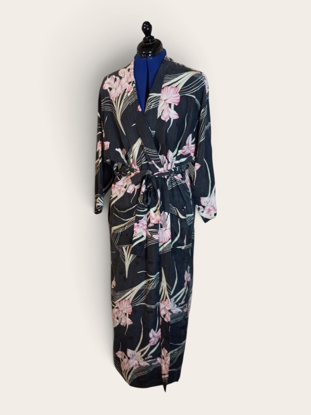 Tommy Bahama Floral Silk Robe